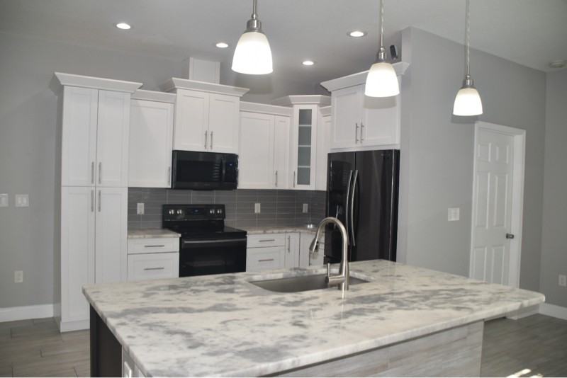 6412 South Adelia Avenue - Photo 6 of 35