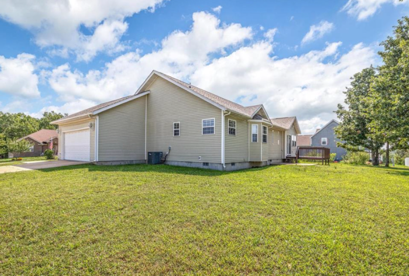 125 Ridgeview Drive - Photo 3 of 28