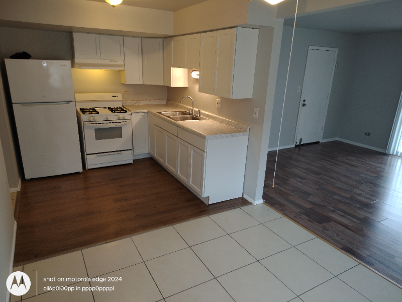 665 Jeffery Avenue - Photo 4 of 9