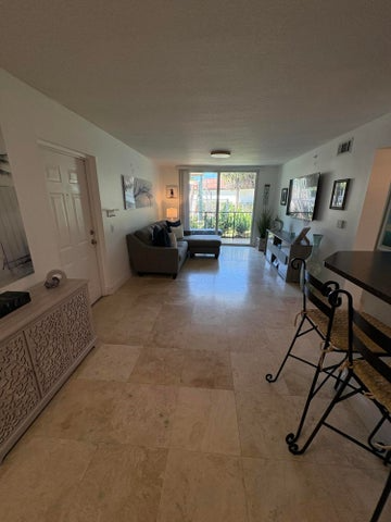 1205 Villa Ln - Photo 7 of 7