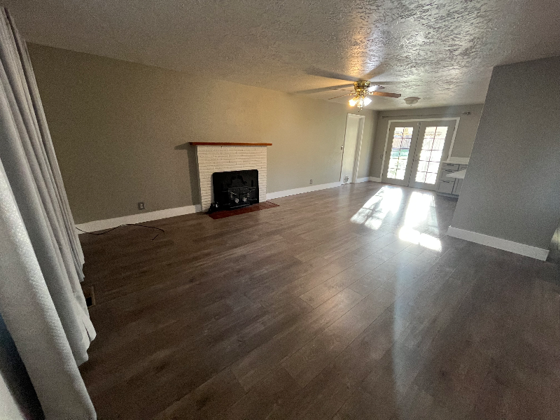1012 Whitman Court - Photo 2 of 20