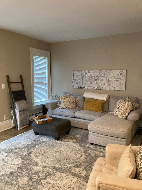 593 Laurel Avenue #4 - Photo 4 of 20