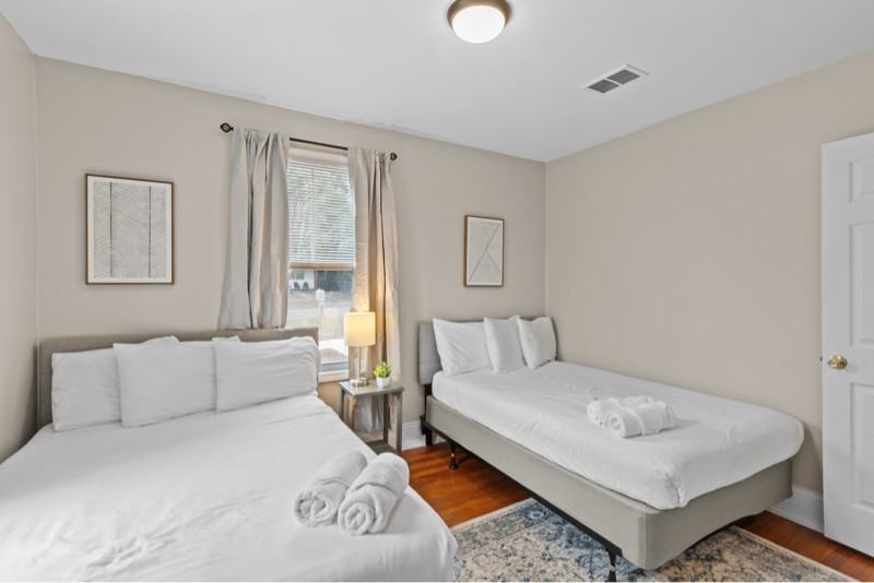 711 West Blount Street #A - Photo 6 of 17