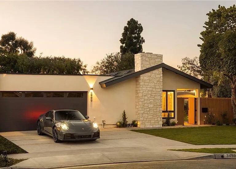 3499 San Rafael Circle - Photo 4 of 20