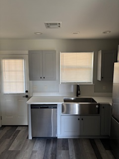 3420 Jackson Boulevard #D - Photo 7 of 12