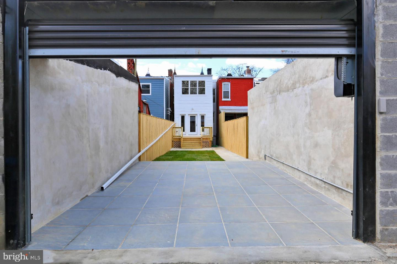 1232 Florida Avenue Northeast #B - Photo 7 of 7