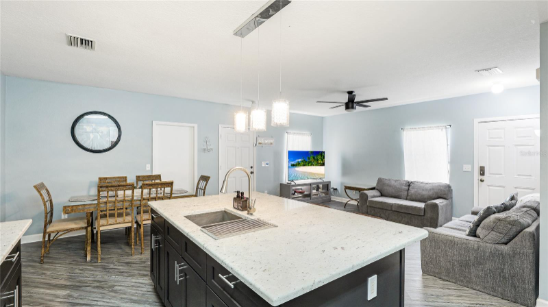 2344 28th Avenue East - Photo 5 of 20