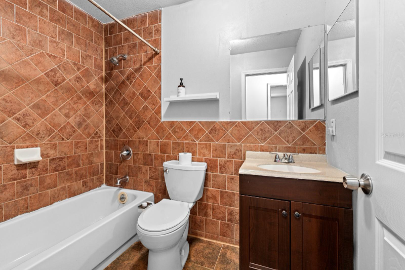 3210 Acapulco Drive - Photo 3 of 20