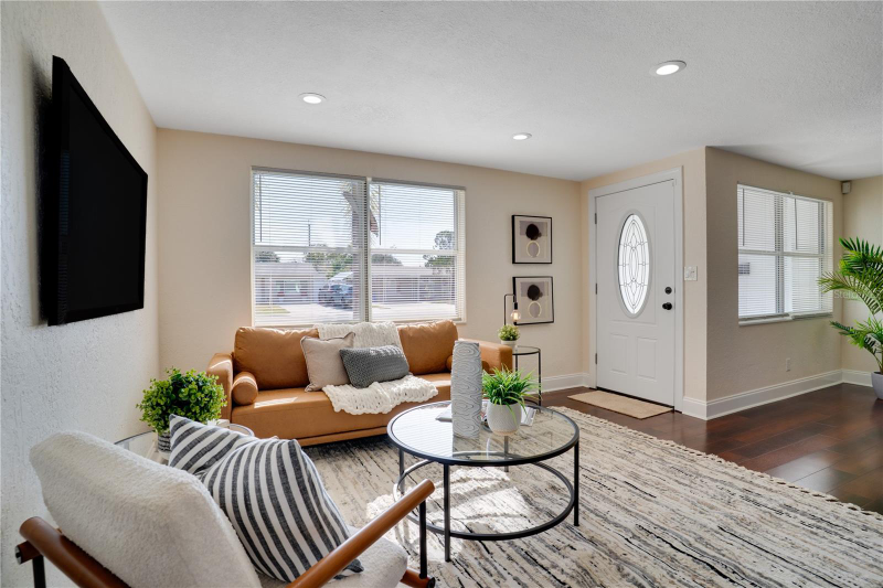 4761 83rd Terrace - Photo 4 of 20