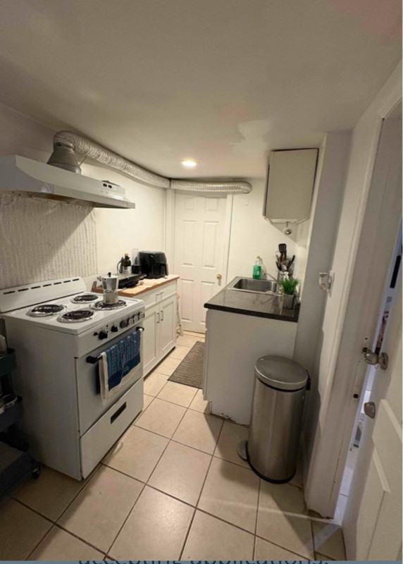 779 Lake Street #GL - Photo 2 of 7