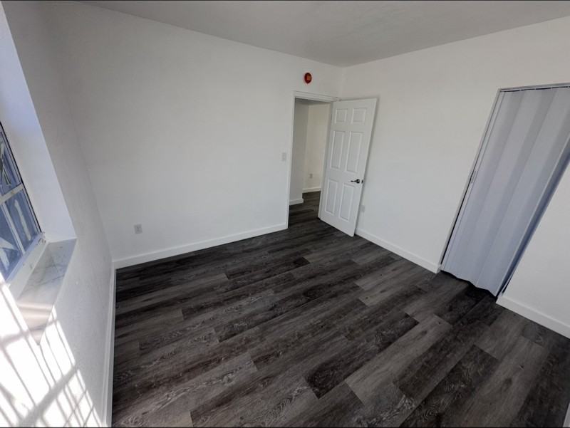 5410 Nw 13th Ave #7 - Photo 3 of 5