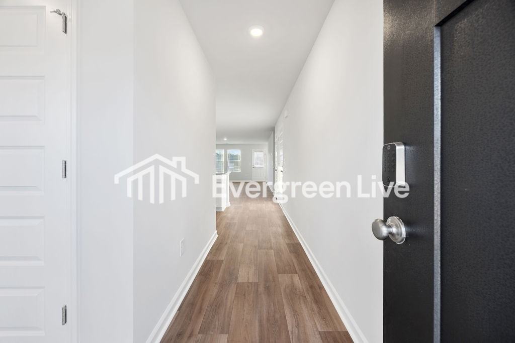 1606 KING OAKS LP - Photo 4 of 29