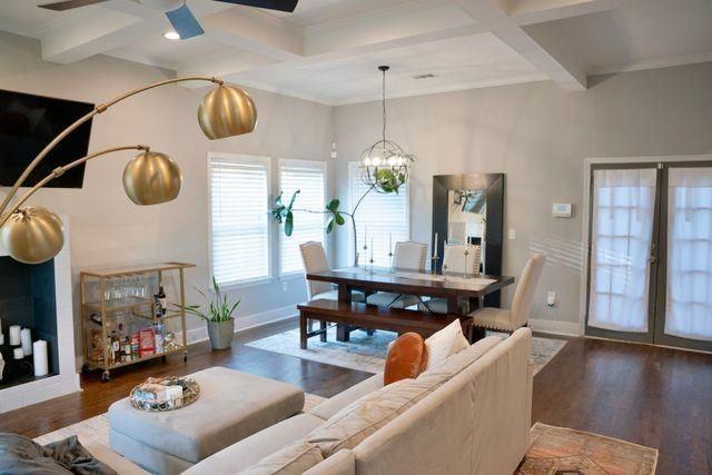 1005 Birch Street Southwest - Photo 6 of 31