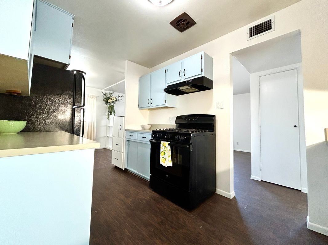 912 West Forest Street - Photo 4 of 20