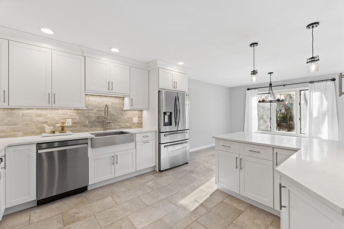 90 Fisher Road - Photo 5 of 39