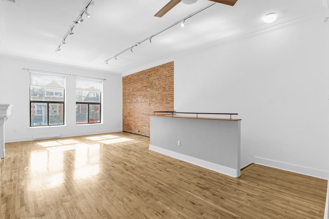 250 Carlton Street #A - Photo 4 of 34