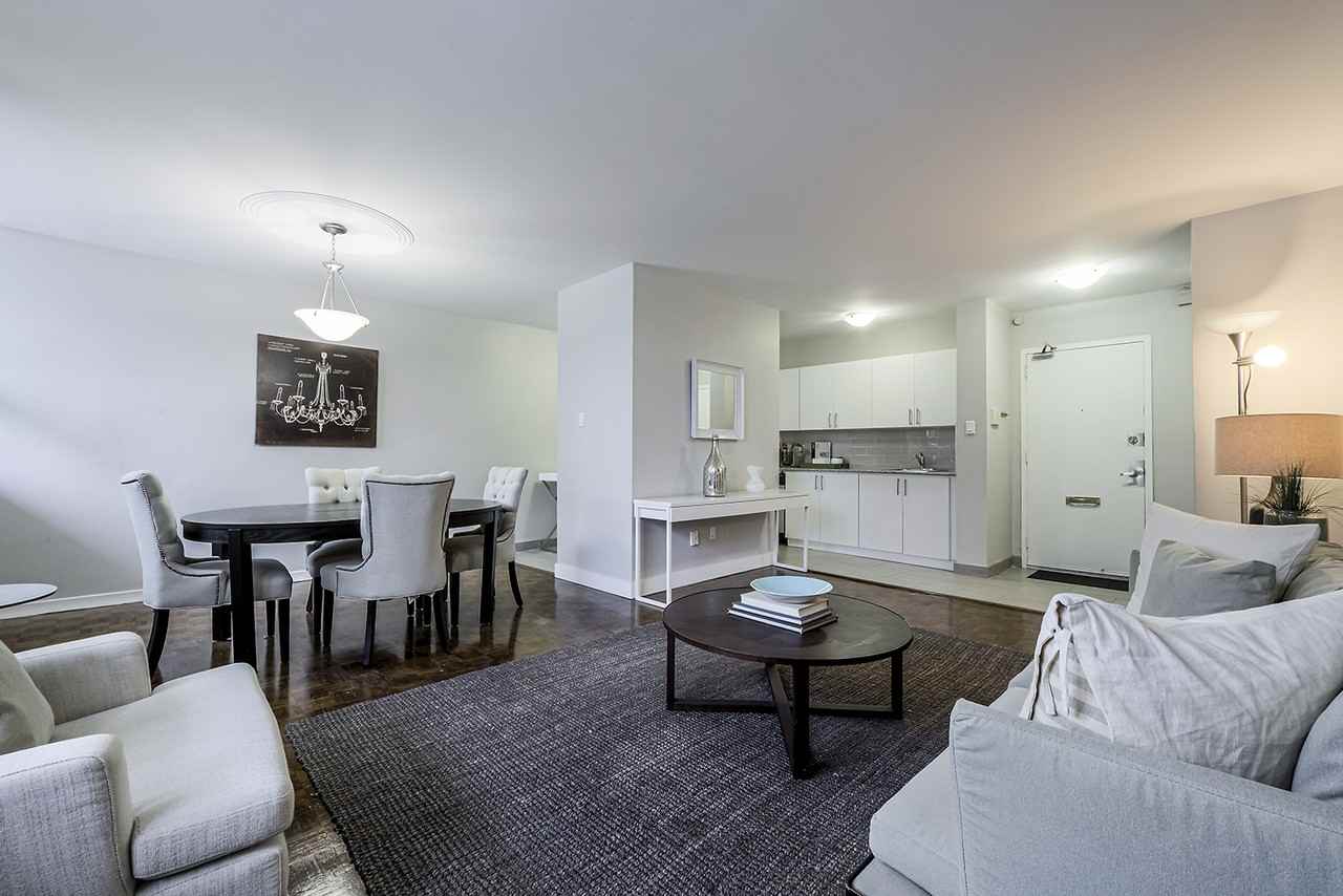 Valencia Towers - Photo 5 of 50