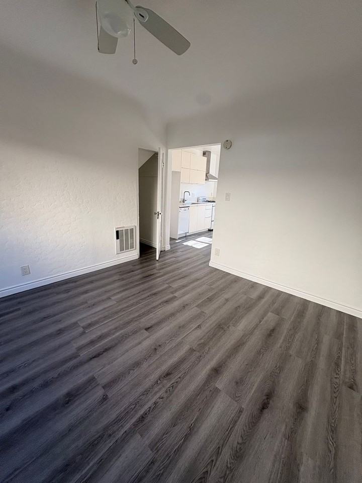 677-707 N Park, Pomona - Photo 7 of 22