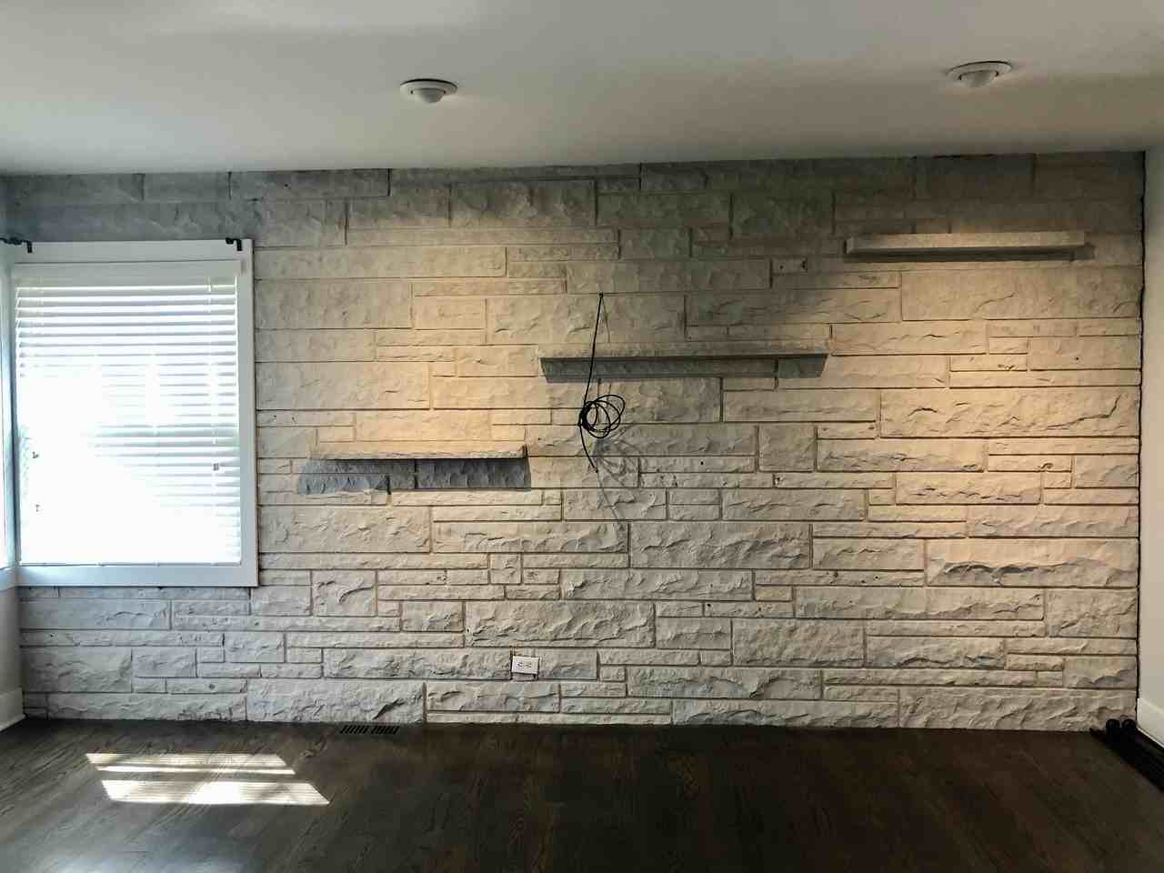 4244 North Gilbert Avenue #4244 - Photo 7 of 39