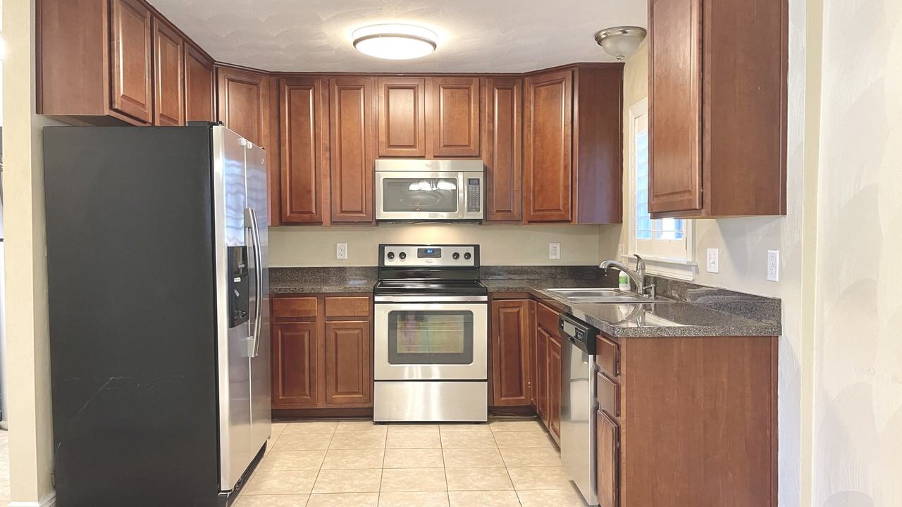 3912 Davis Street #1 - Photo 2 of 34