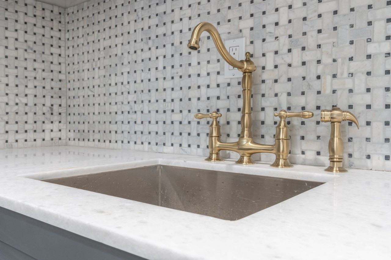 999 North 15th Street #12 - Photo 3 of 12