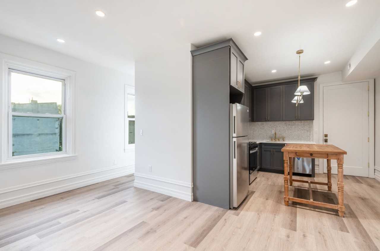 999 North 15th Street #12 - Photo 5 of 12