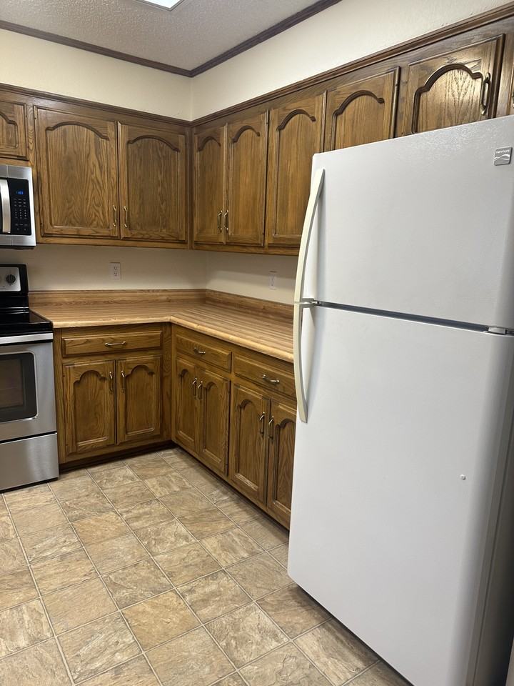 1108 Twin Points Rd #C - Photo 3 of 13