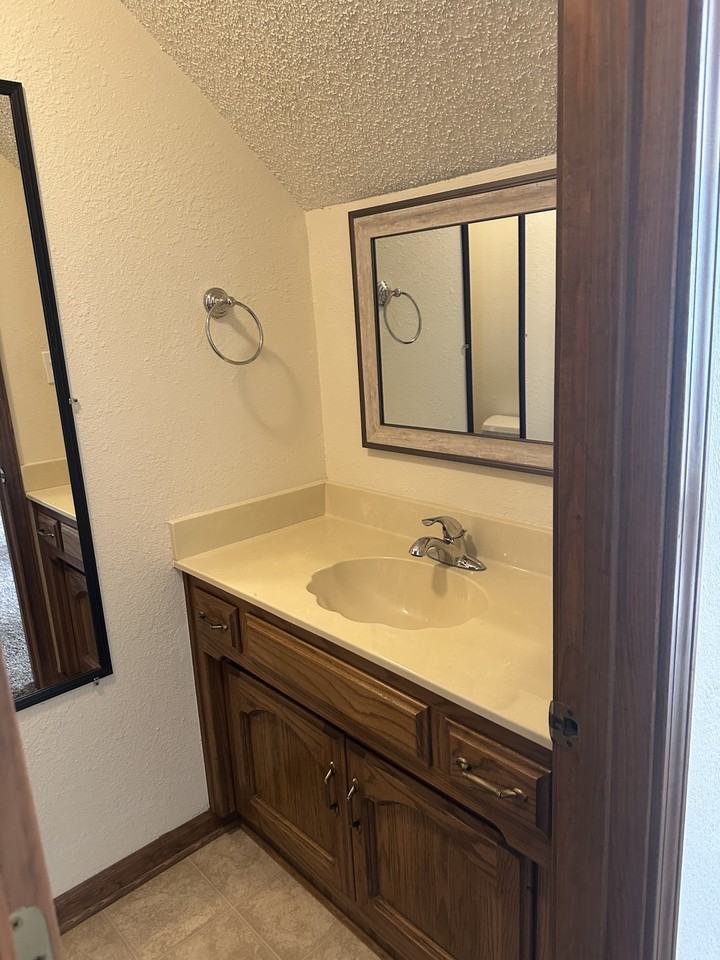 1108 Twin Points Rd #C - Photo 5 of 13