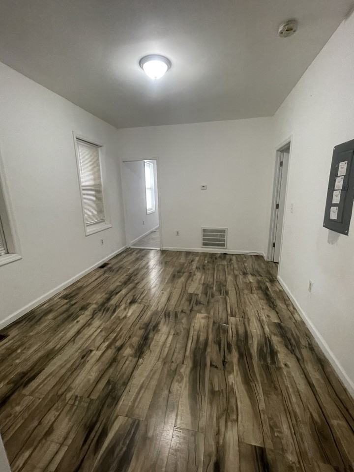 79 Broad Street #FL1 - Photo 7 of 11