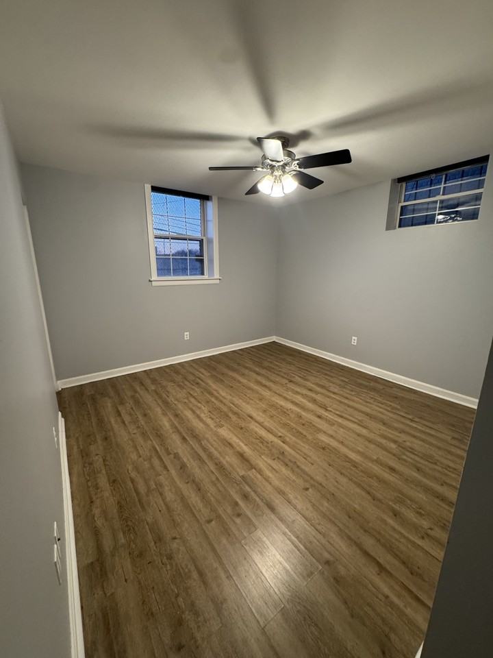 11 46th Street Southeast #B1 - Photo 6 of 11