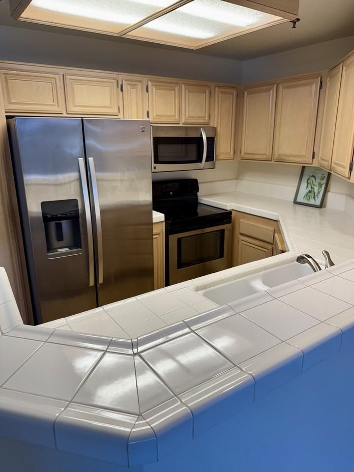 631 Oak Run Trail #205 - Photo 5 of 12