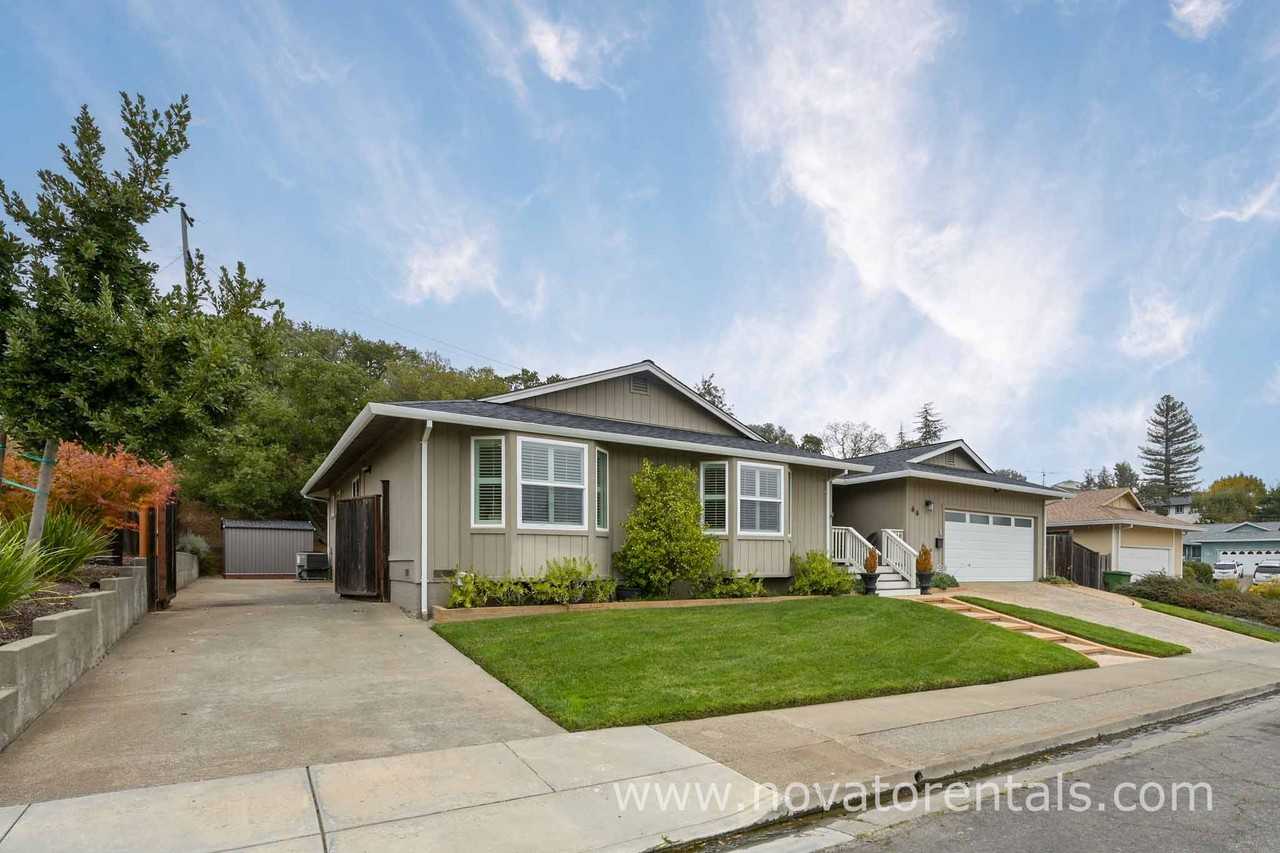 44 Trish Drive #NA - Photo 3 of 36