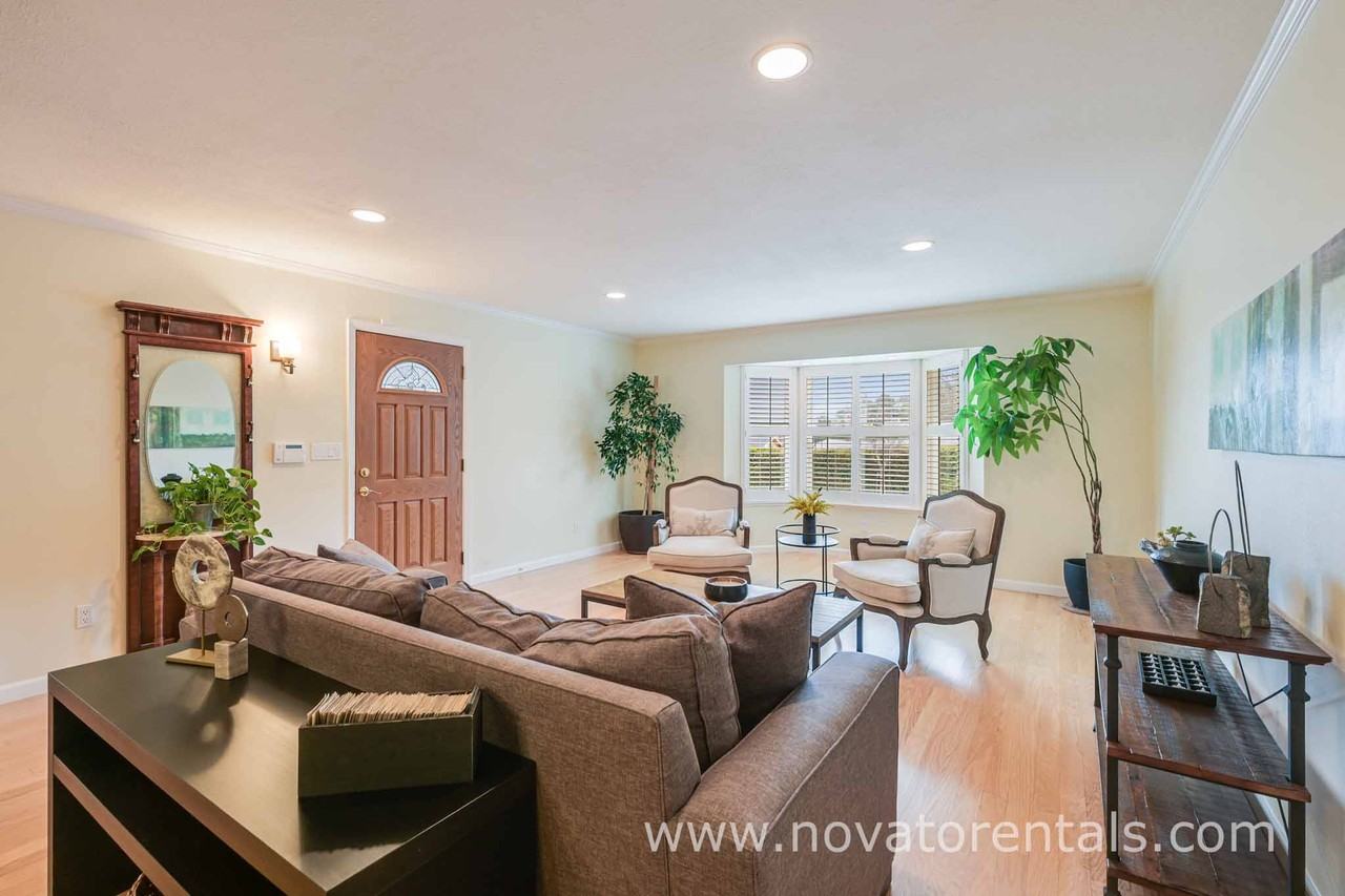 44 Trish Drive #NA - Photo 5 of 36