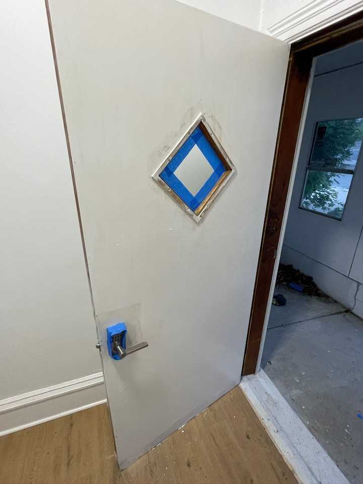 304 Poplar Street #NA - Photo 7 of 9