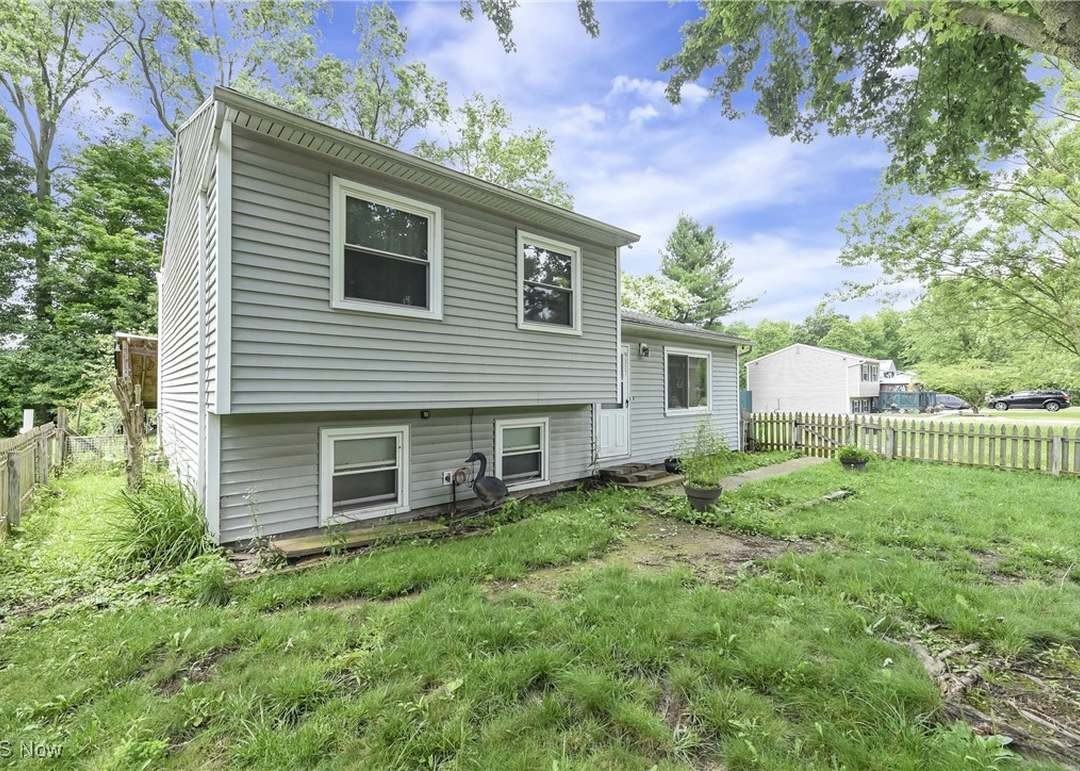 9117 Wil Verne Drive #NA - Photo 2 of 32