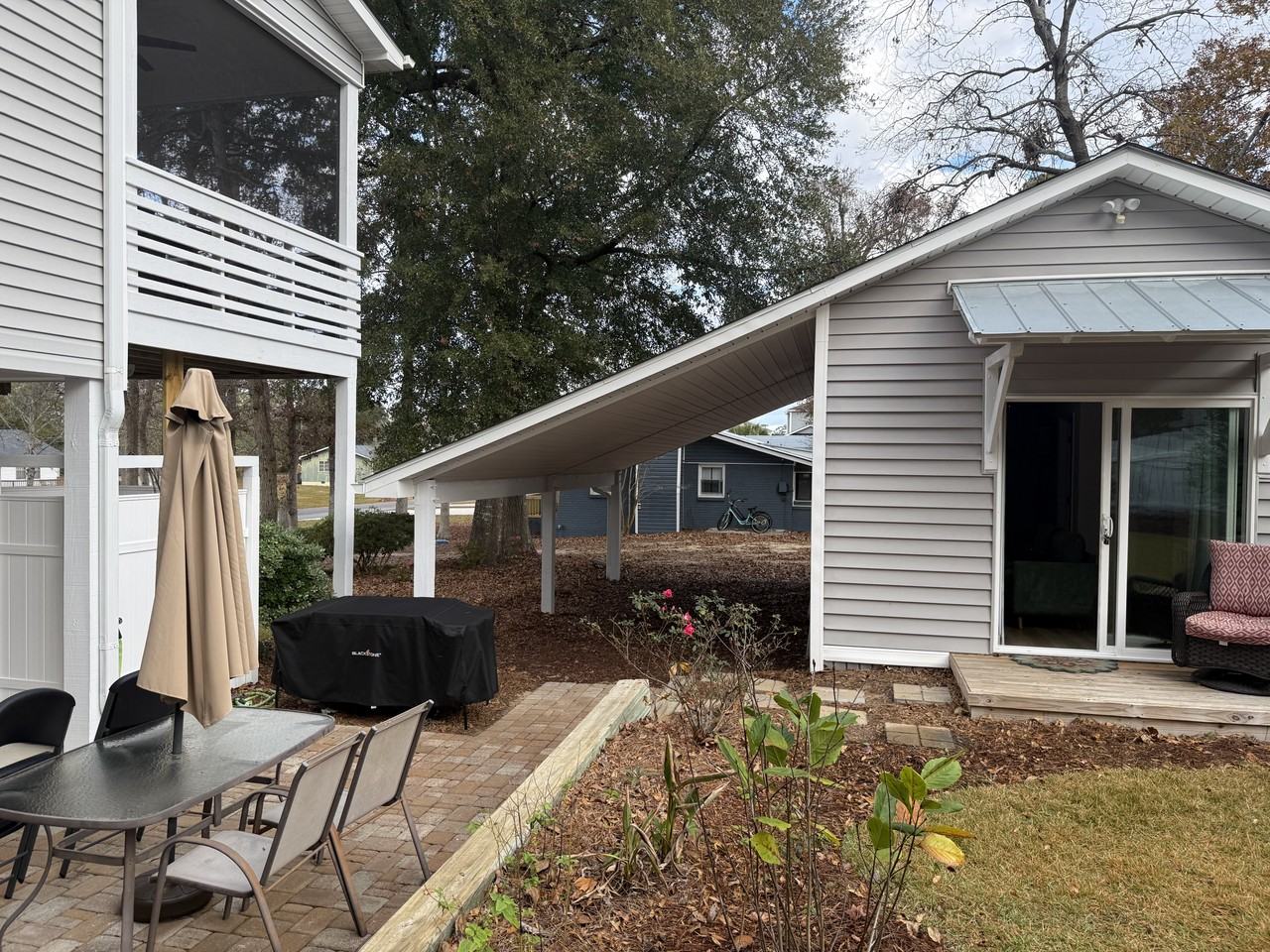 334 Northeast 48th Street #NA - Photo 3 of 16