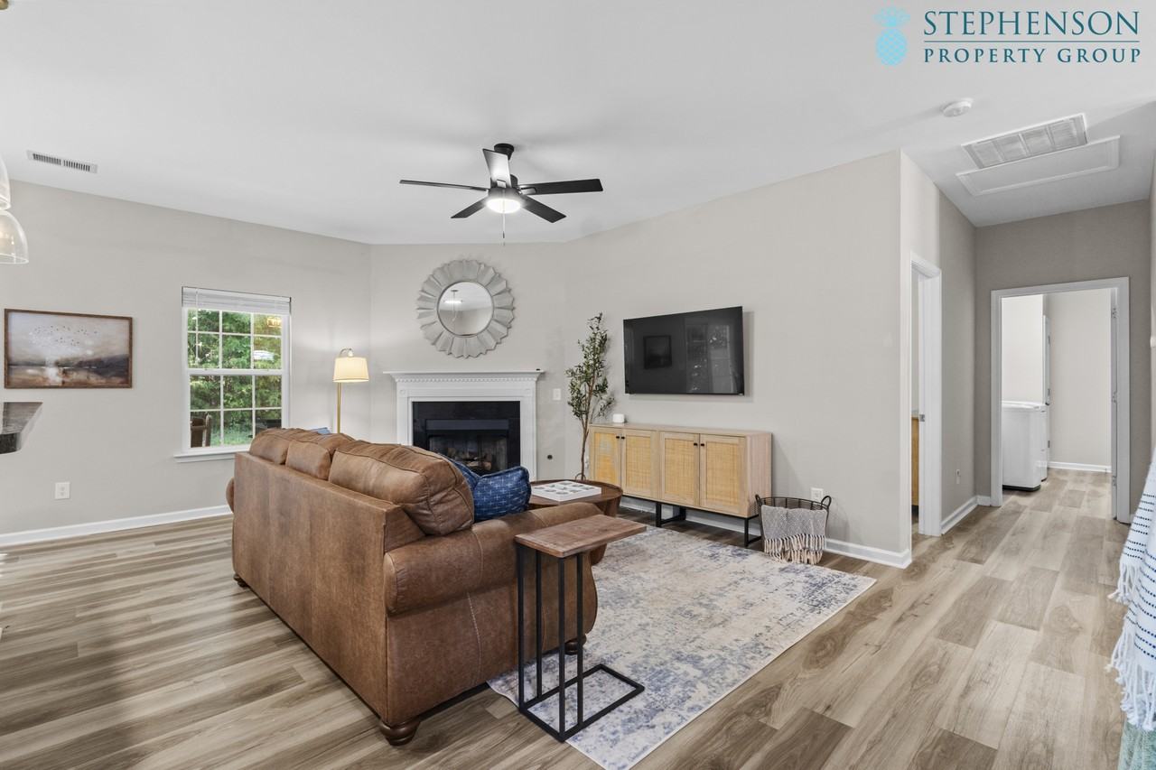 217 Whispering Oak Lane #1 - Photo 6 of 33