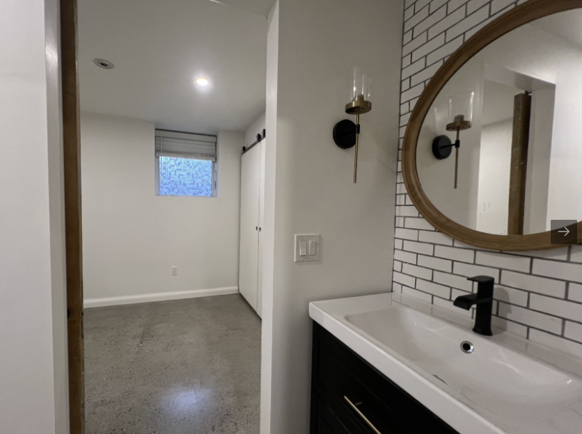 110 Caroline Avenue - Photo 7 of 8