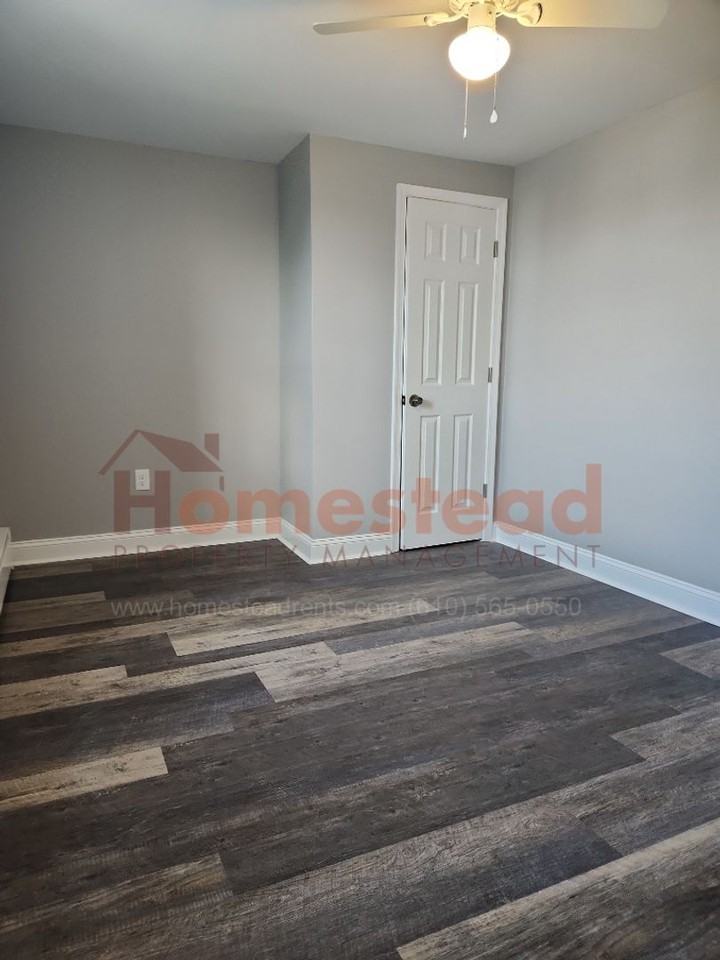 17 E Elm St - Photo 7 of 17