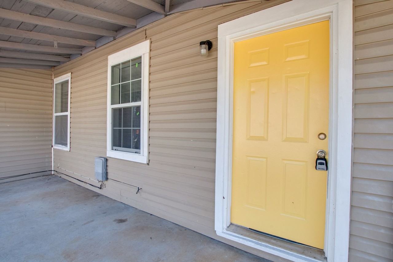 3701 & 3703 Fairview Street - Photo 5 of 16