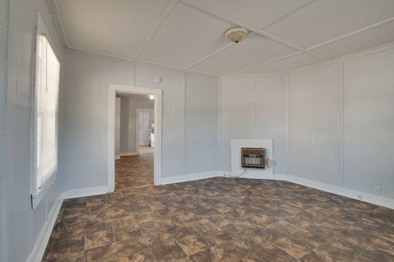 3701 & 3703 Fairview Street - Photo 6 of 16