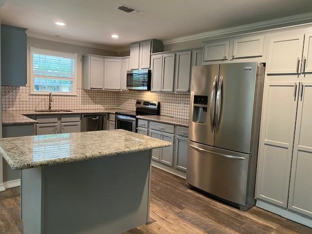 1621 Brookfield Drive #NA - Photo 3 of 17