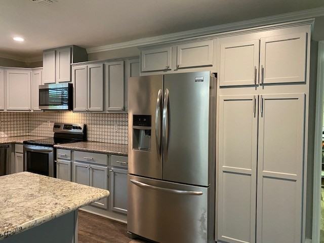 1621 Brookfield Drive #NA - Photo 4 of 17