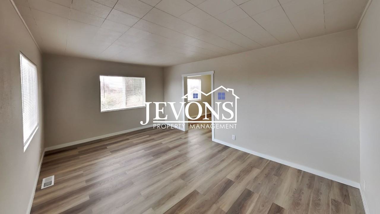 800 Hatton Rd - Photo 5 of 37