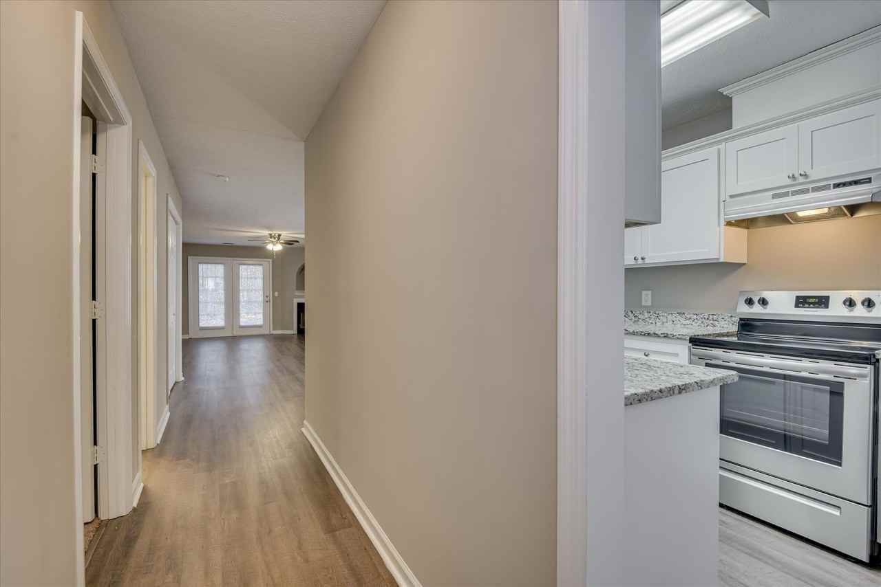 108 Kelly Dr #108 - Photo 3 of 21