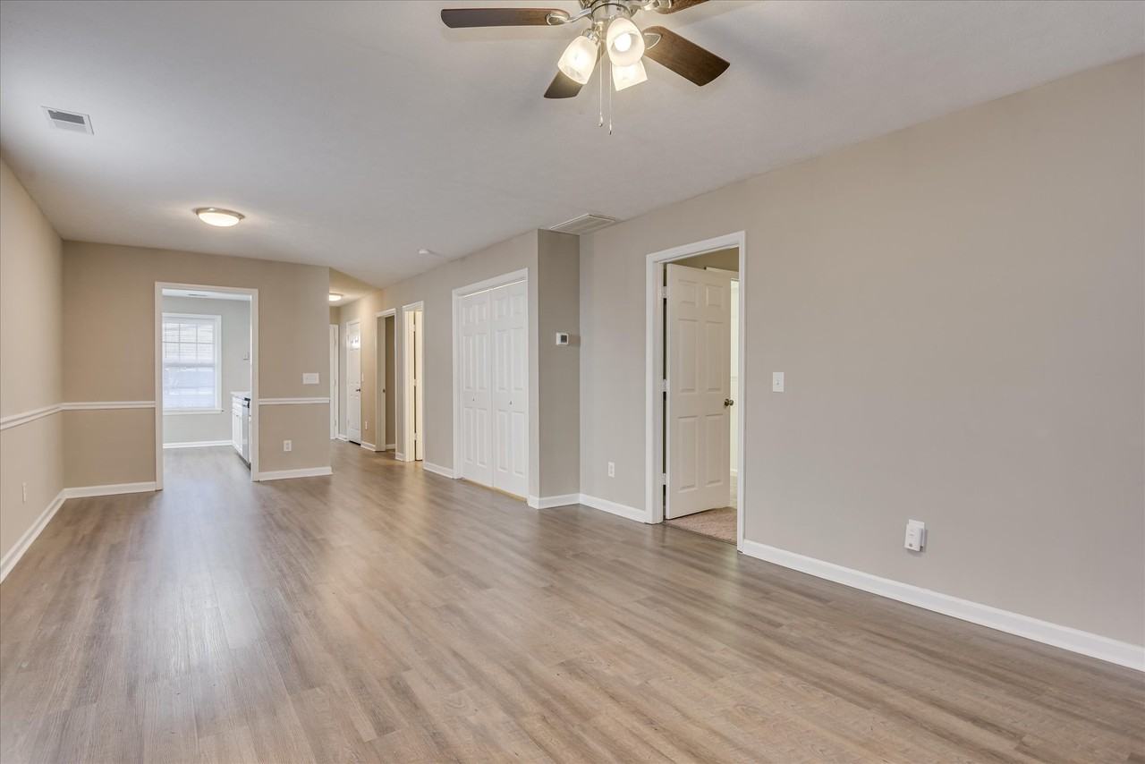 108 Kelly Dr #108 - Photo 5 of 21