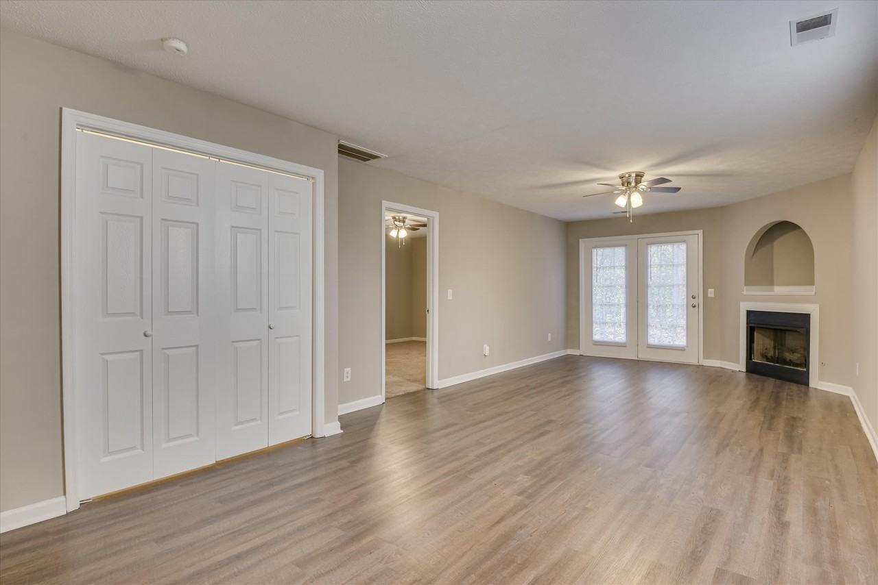 108 Kelly Dr #108 - Photo 7 of 21