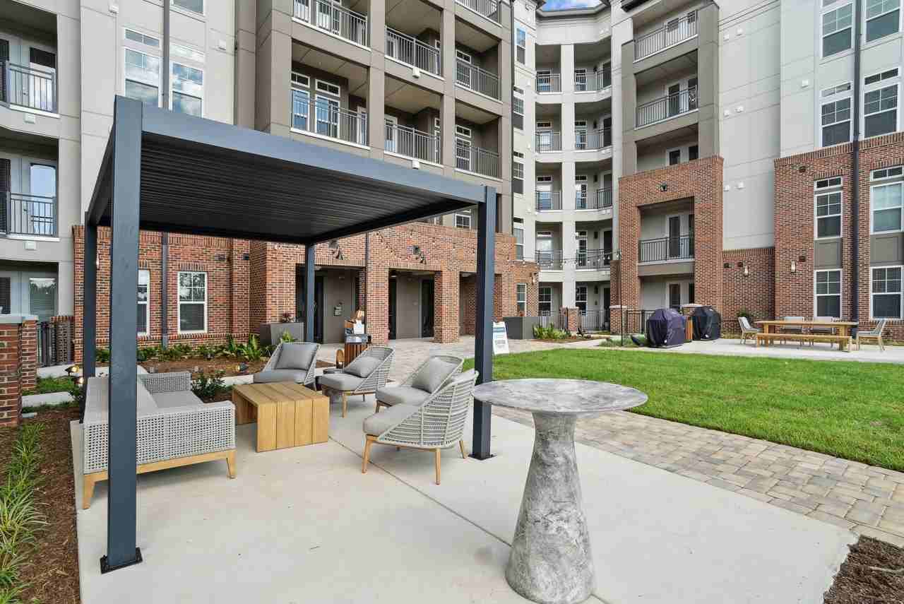 StationTwo22 Apartments - Photo 4 of 30