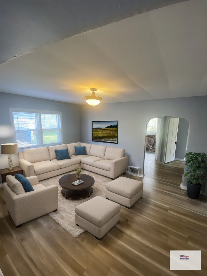 1112 Minnie St #1 - Photo 2 of 25