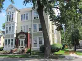 featured image of 40 Rowley St